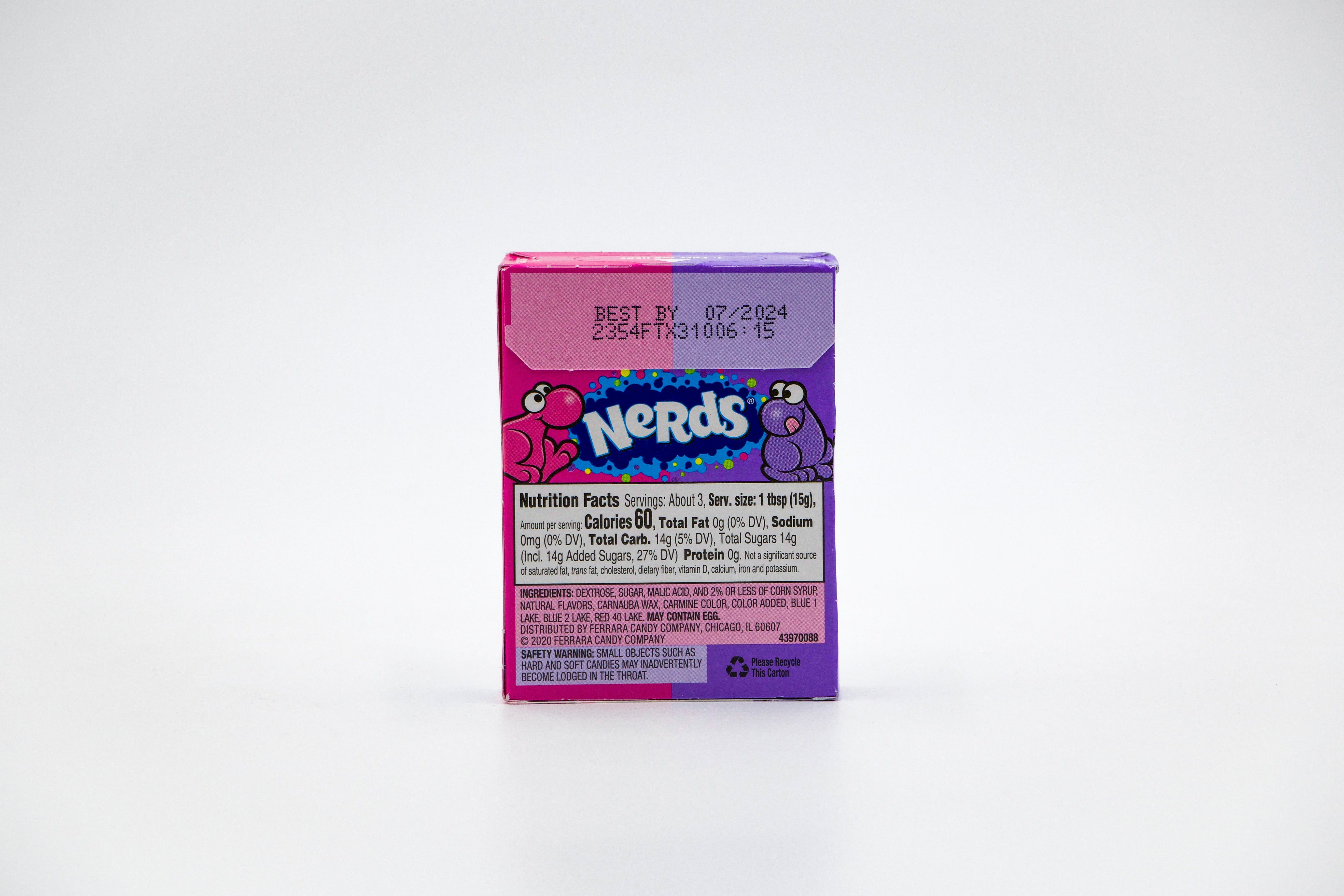 Nerds - Grape/Strawberry, VPE: 46,7g, VKE. 36x46,7g